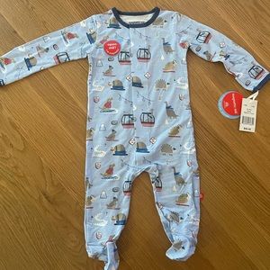 NWT Magnetic Me Modal Onesie 3-6 month
